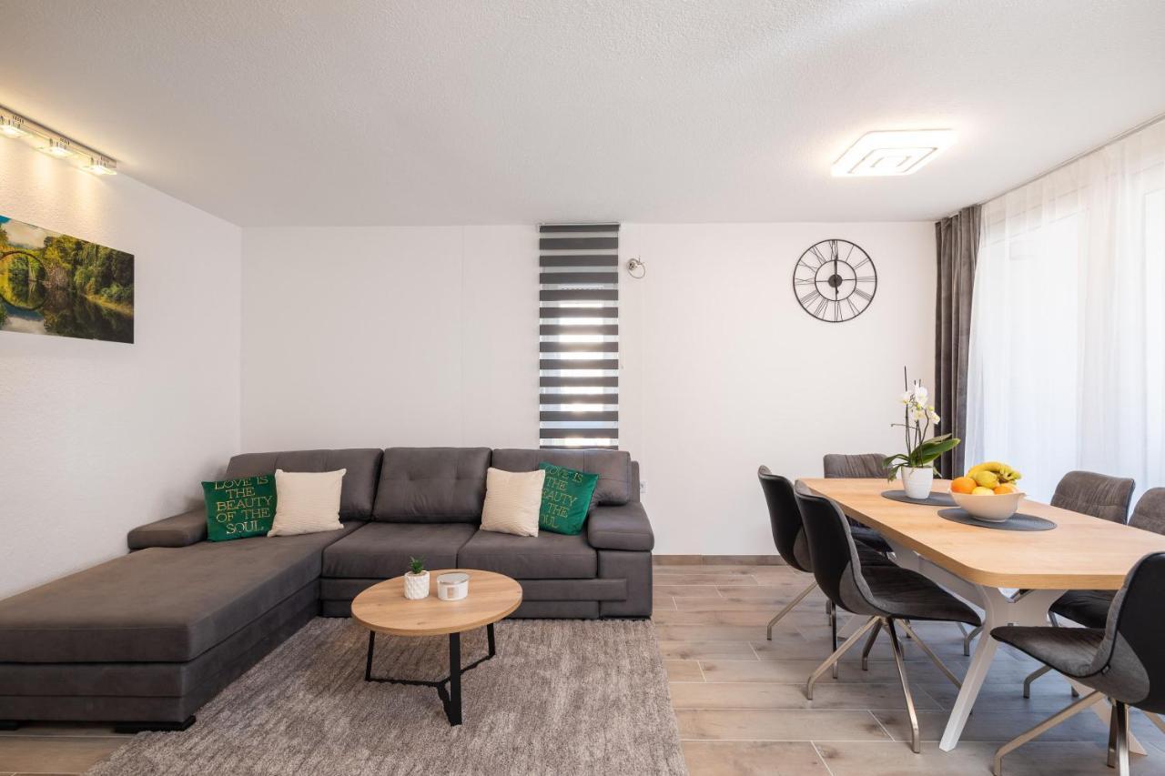 River Park Apartments Omiš Exterior foto